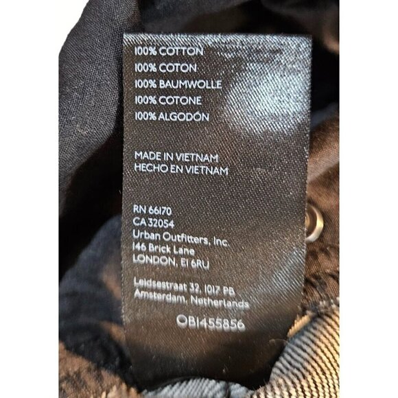 BDG Urban Outfitters Foldover V Front Jean Shorts Sz 29 8 Cut Offs Goth Punk NEW - Picture 14 of 16